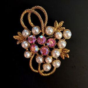 Vintage Brooch Pink Aurora Borealis Rhinestones Faux Pearls - Grape Cluster